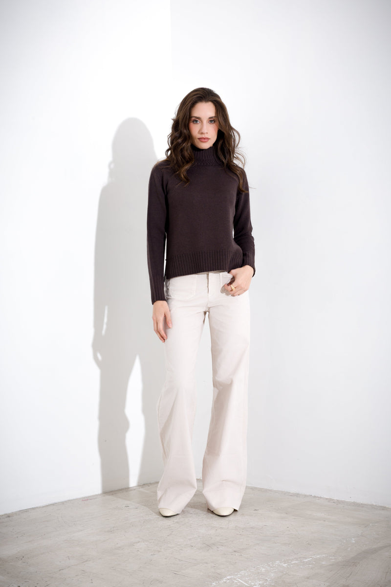 Maglia in pura lana a collo alto FRIENDLY SWEATER